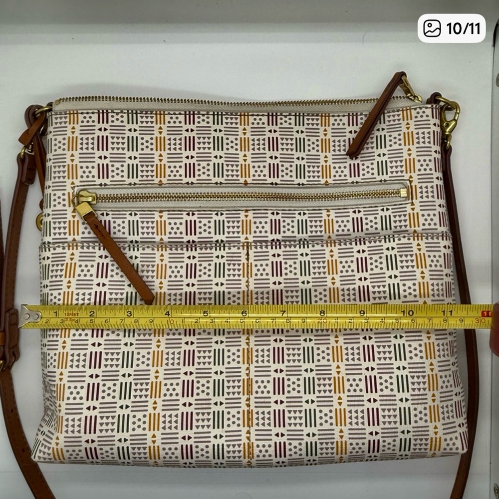 Bundle Fossil Beige Pattern Crossbody Bag with Matching Wallet See Photos - Picture 10 of 11